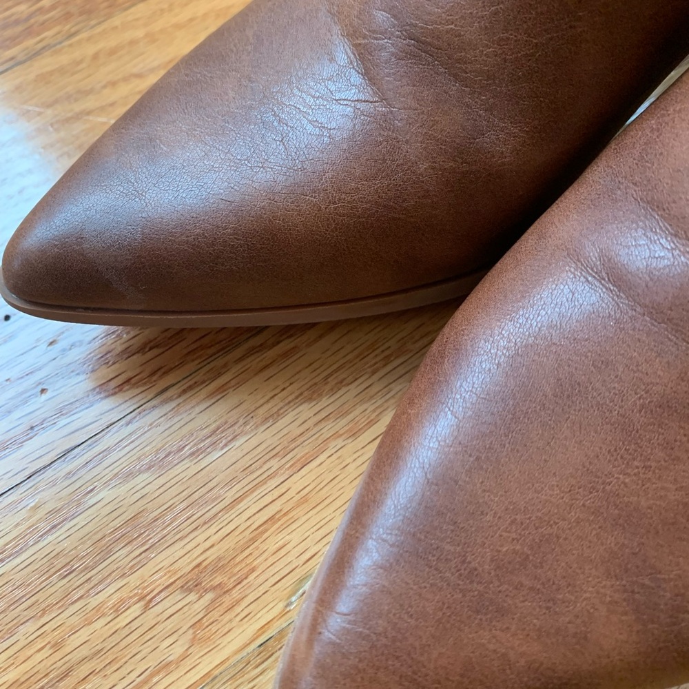 Brown Pointed Toe Ankle Boots. Wide Calf friendly. Size 8.5 - Picture 5 of 11